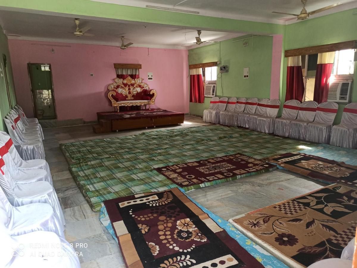 Hotel Mamata Rádzsgír Kültér fotó